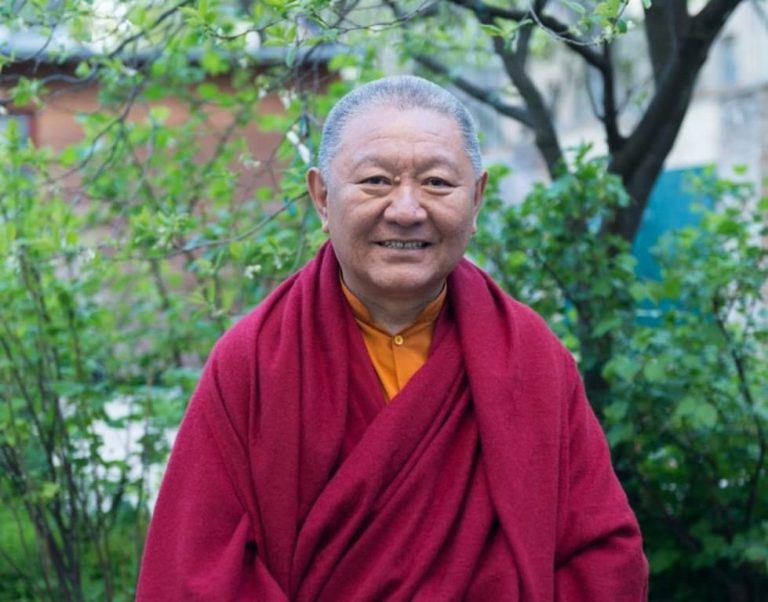 M.V Ringu Tulku Rinpoche  20 , 21 y 22 de septiembre